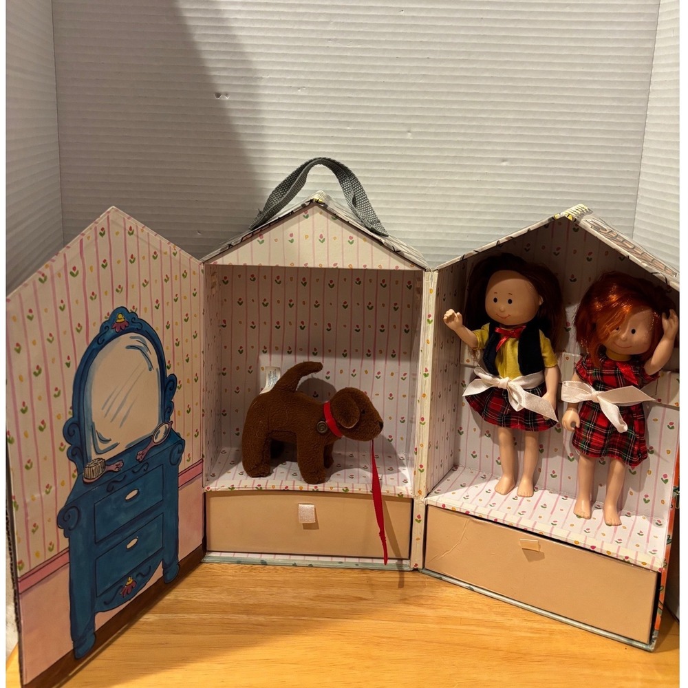 Vintage Madeline Doll Collection House Carry Case 2 Dolls Genevieve Dog 2002 Set